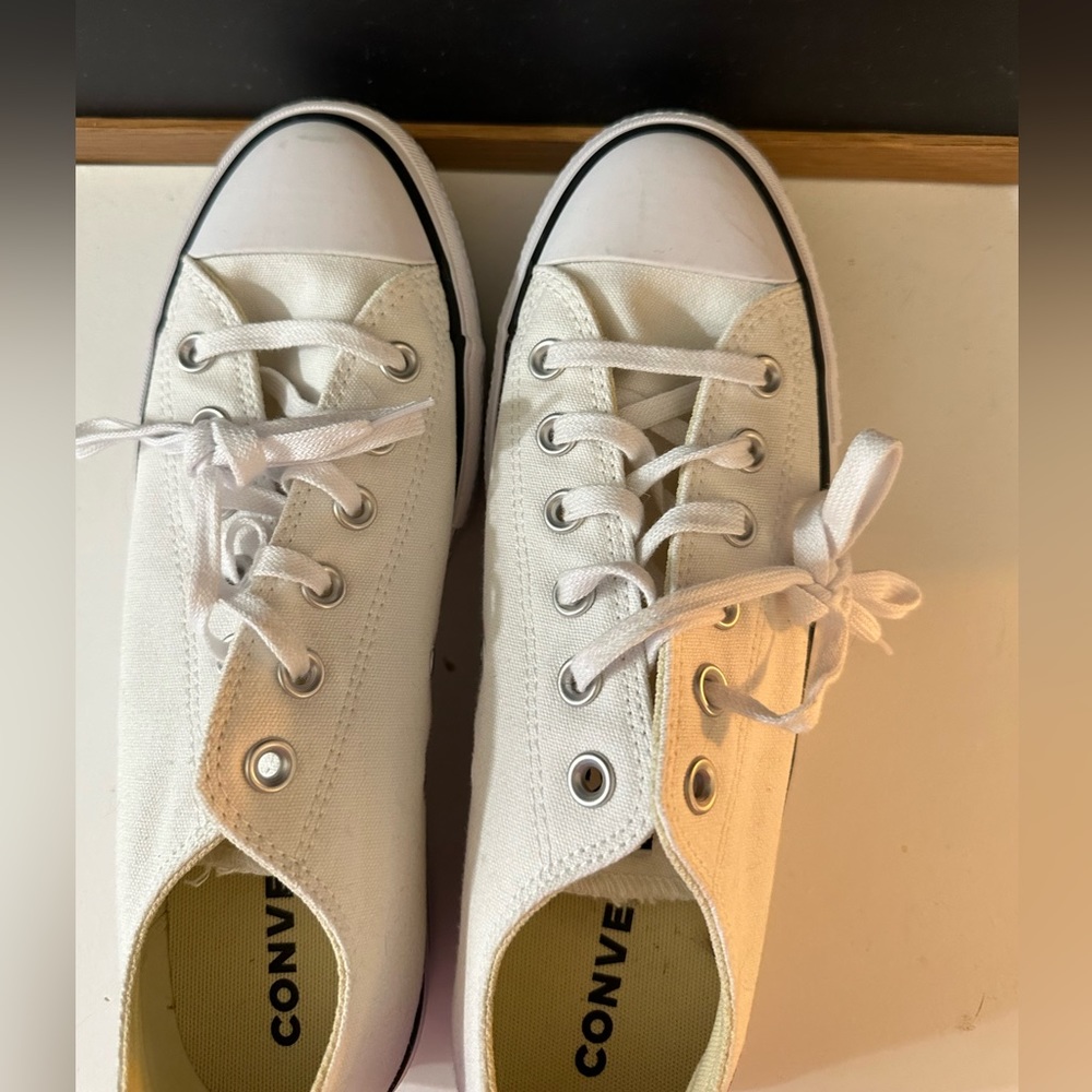 Black and White platform Converse